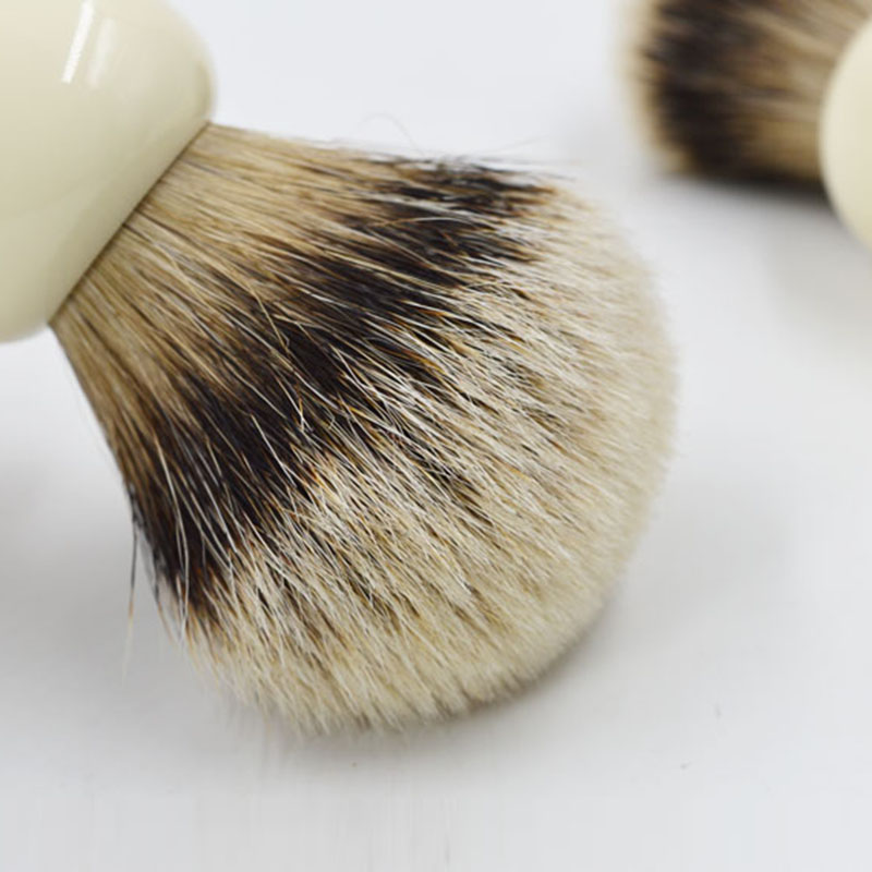 디스코스메틱 쉐이빙 브러시 실버팁 천연 쉐이빙 브러시  - Quality Men'S Grooming Kit 리뷰 및 가격